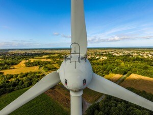 Contrôle des parcs éoliens par drone